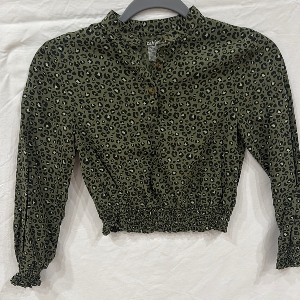 Cat & Jack Green cheetah print Blouse
